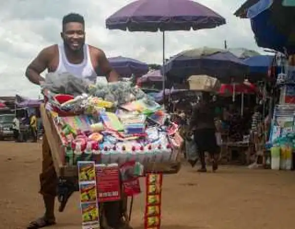 Rapper Chinko Ekun Turns Truck Pusher After YBNL Exit [Photos]